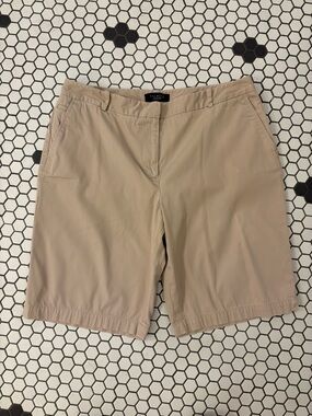 Talbots Khaki Chino Shorts Women’s Size 12 Classic Cotton 10” Inseam